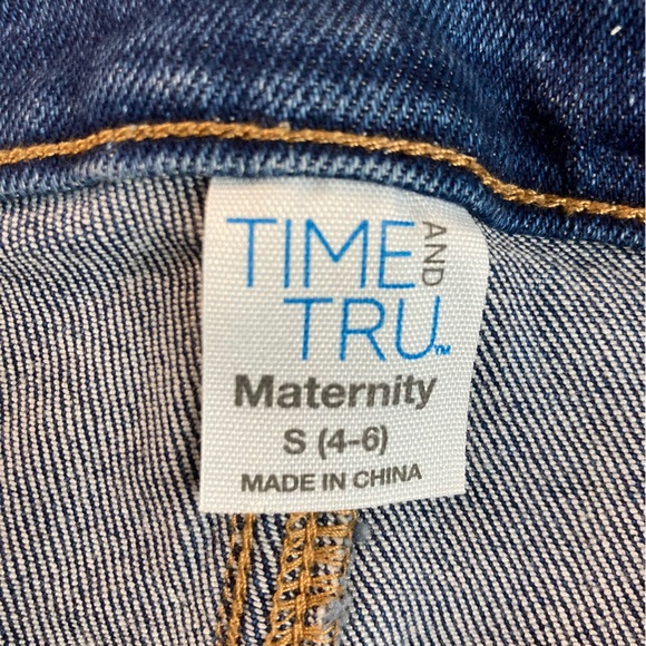 Time and Tru comfort stretch jean bermuda maternity shorts small (4-6) - Picture 4 of 8